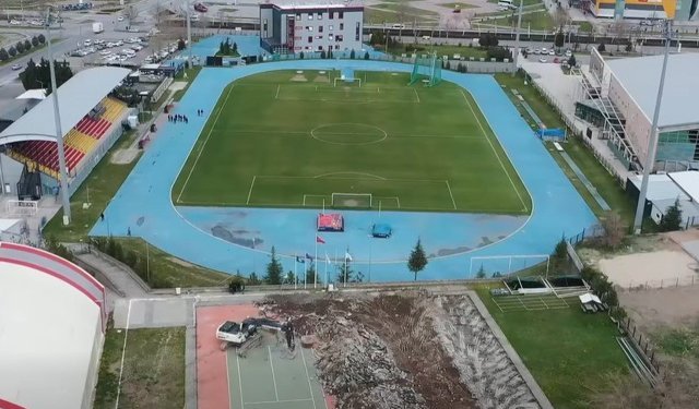 Kayseri’ye yeni kapalı tenis kortları yapılıyor