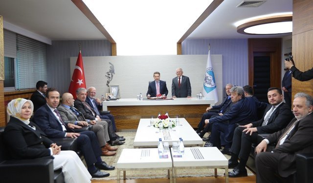 Bakan Bayraktar: "Kayseri, Türkiye'nin gözbebeği"