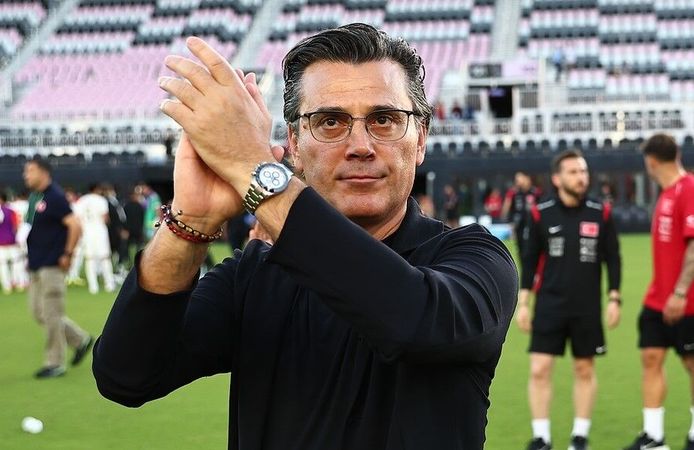 Montella, İtalya maçı sonrası açıkladı. Montella istifa mı etti