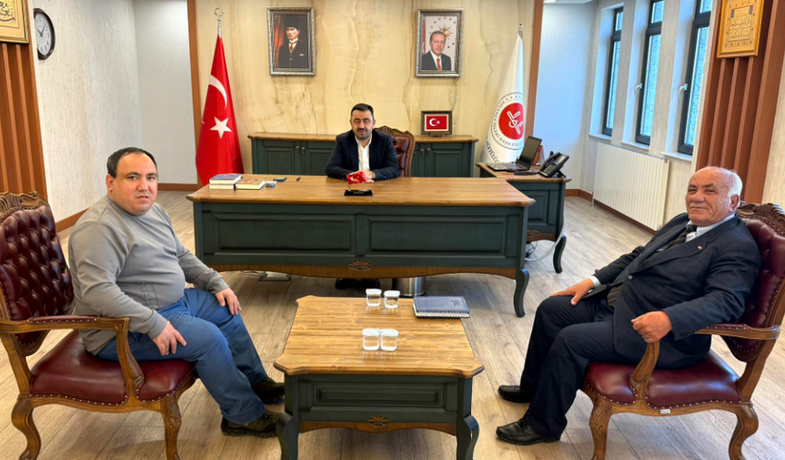 Aykülkeli ile Ayvaz bir araya geldi