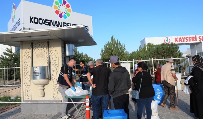 İkram çeşmesi gönüllere dokunuyor