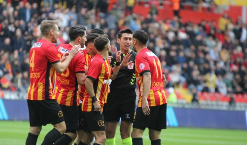 İşte Kayserispor'un kart karnesi...