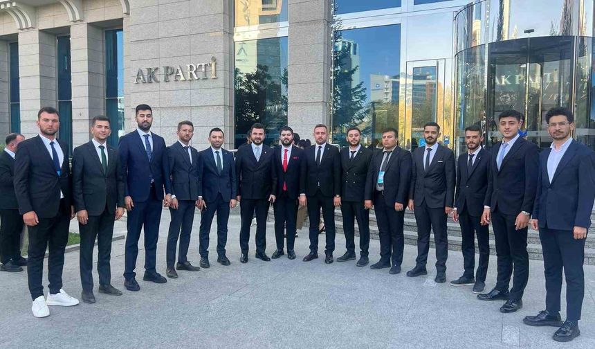 Okandan: “Gençlerimizin Enerjisi Partimizin Geleceğini Güçlendiriyor”