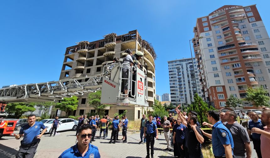 Kayseri’de 14 Katlı Binada Can Pazarı Yaşandı