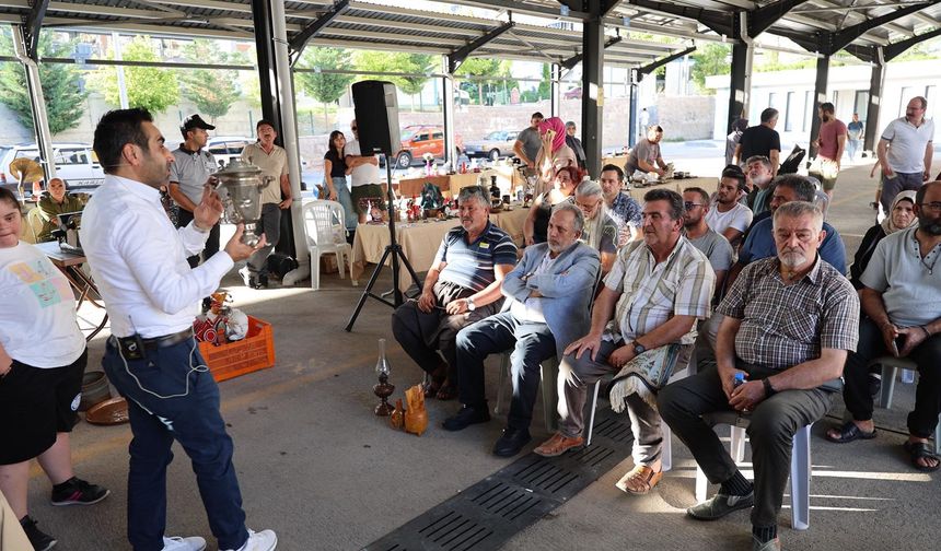 Antikacılar Talas'ta toplandı