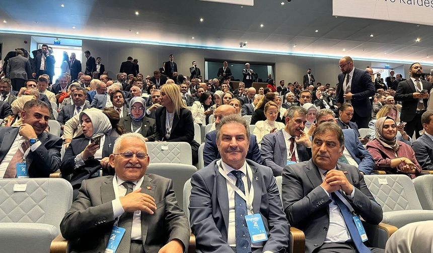 Başkan AK Parti Genel Merkezi'nde