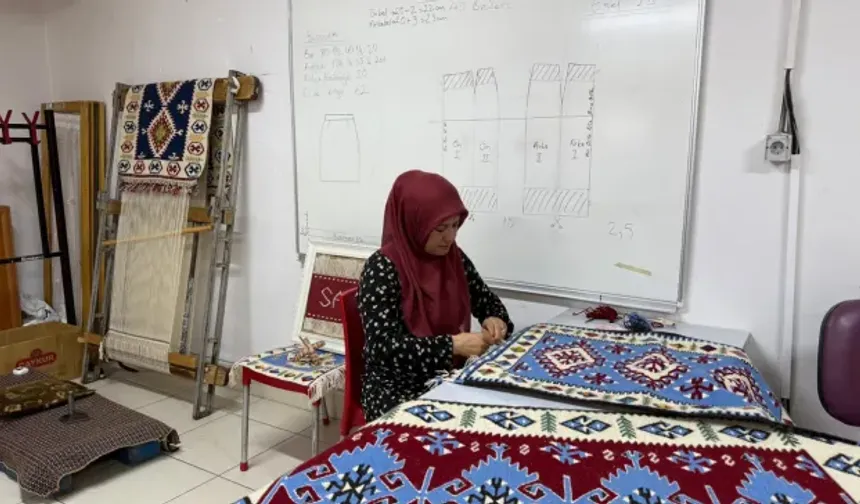 Sarız kilimleri Kayseri'de hayat buluyor
