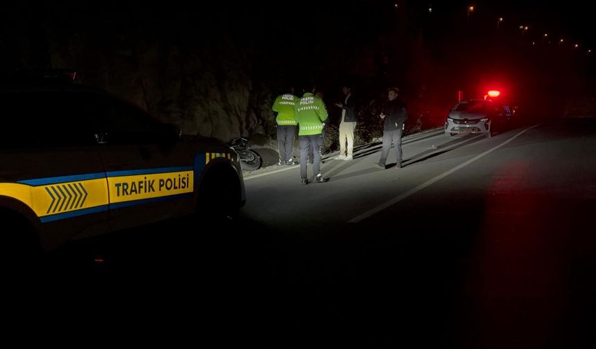 Kayseri’de Otomobil Motosiklete Çarptı: 1 Yaralı