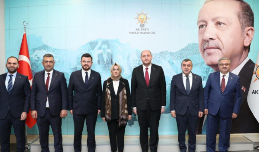 AK Parti Hacılar ve Develi Başkanlarını belirledi