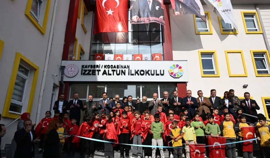 Kayseri’de İzzet Altun İlkokulu Törenle Açıldı