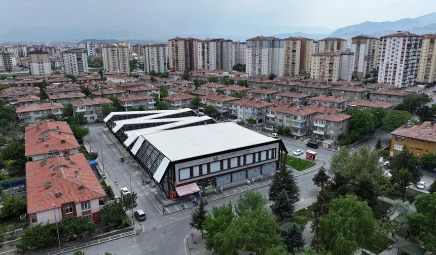 “Kütüphanelerle zenginleşen bir şehir inşa ediyoruz”