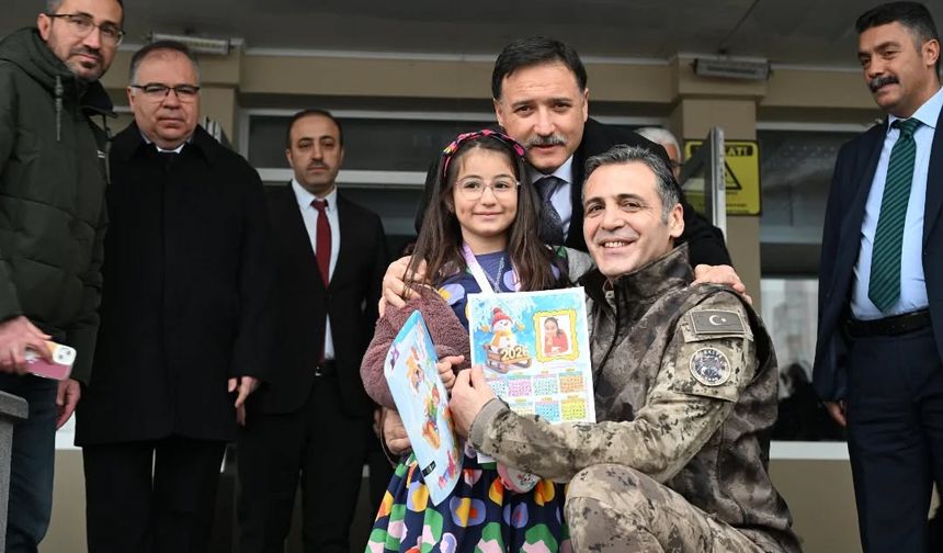 Protokol Öğrencilerle Bir Araya Geldi