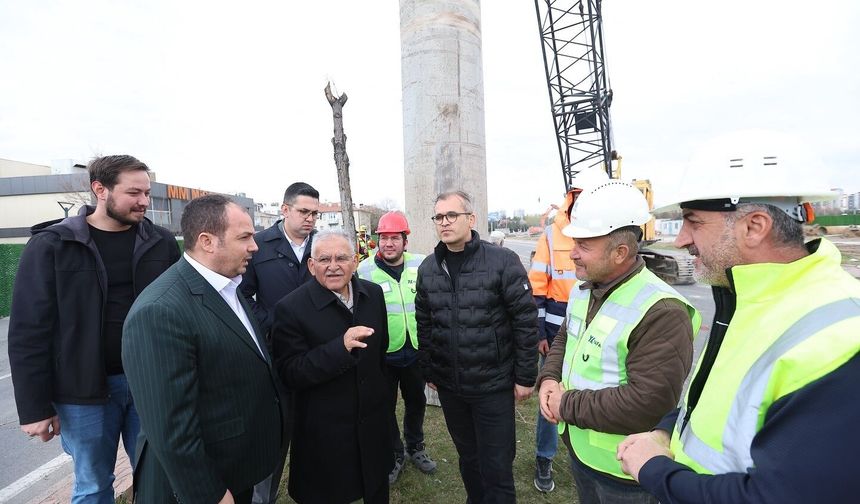 Büyükkılıç, Kartal Katlı Kavşağı Projesi'ni sahada inceledi