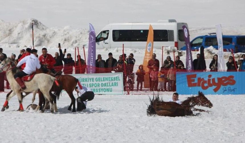 Kökbörü Oyunları Erciyes 2026 nefes kesti