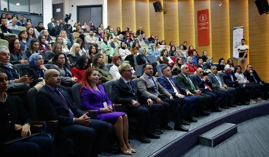 Kayseri'de STEM Çalıştayı başladı