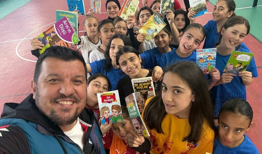 Tomarza’da spor ve kitap bir arada