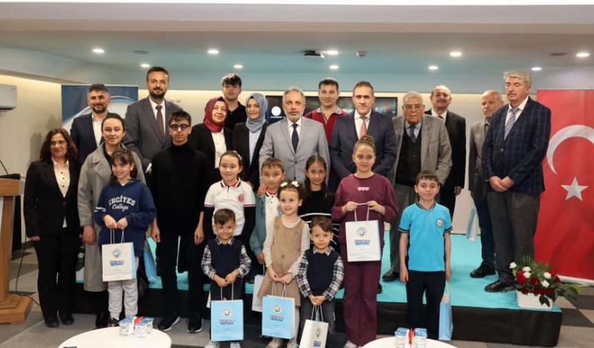 Talas'ta kitap kurtları ödüllendirildi