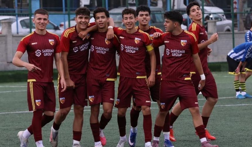 Kayserispor U19 takımı da lider! 4’te 4 yaptı