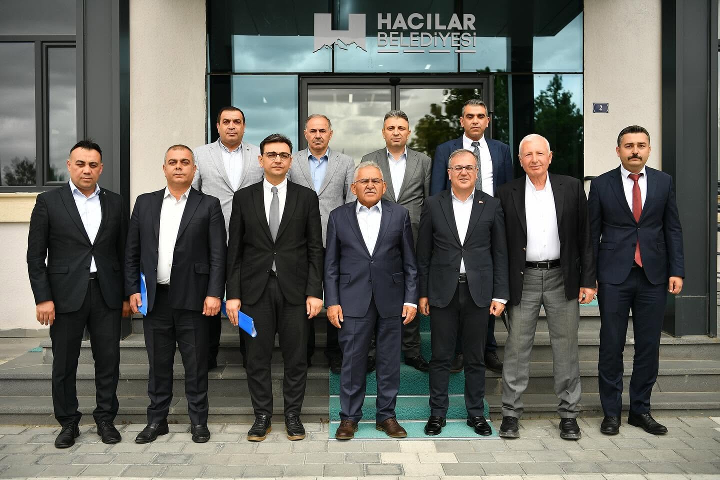 Başkan Büyükkılıç, O Bölge Için Kolları Sıvadı-1