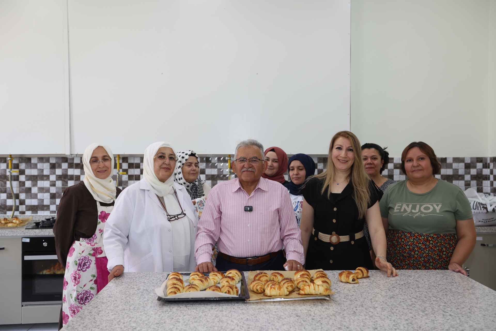 Başkan Büyükkılıç’tan Sanata Ve Eğitime Tam Destek 3