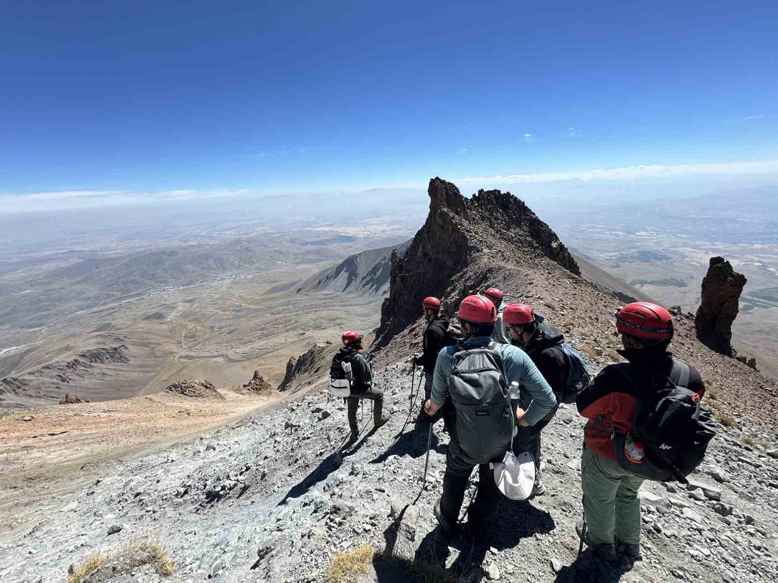 Erciyes1-4