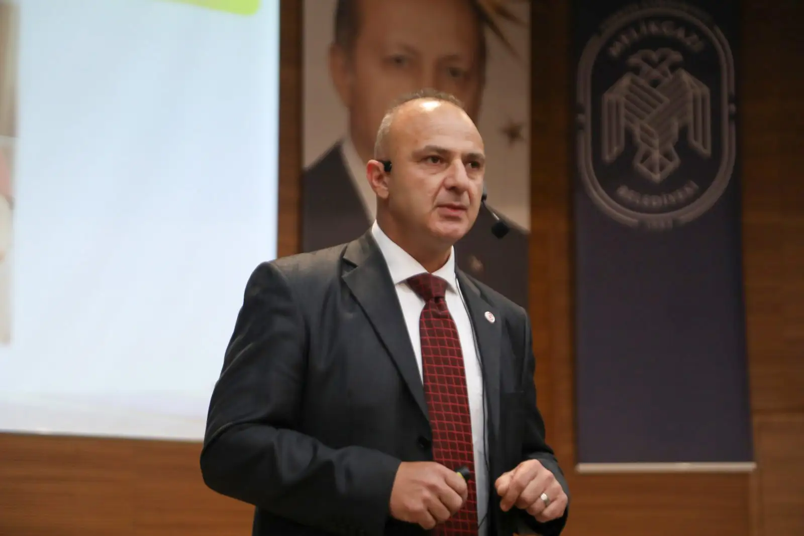 Iuı