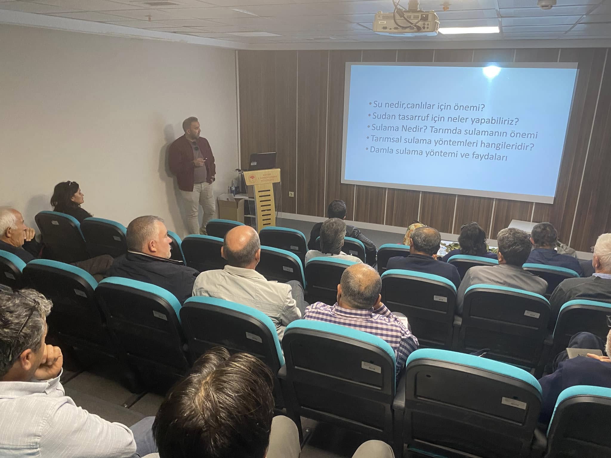 562345505 1121338310126774 2019373316253543605 N