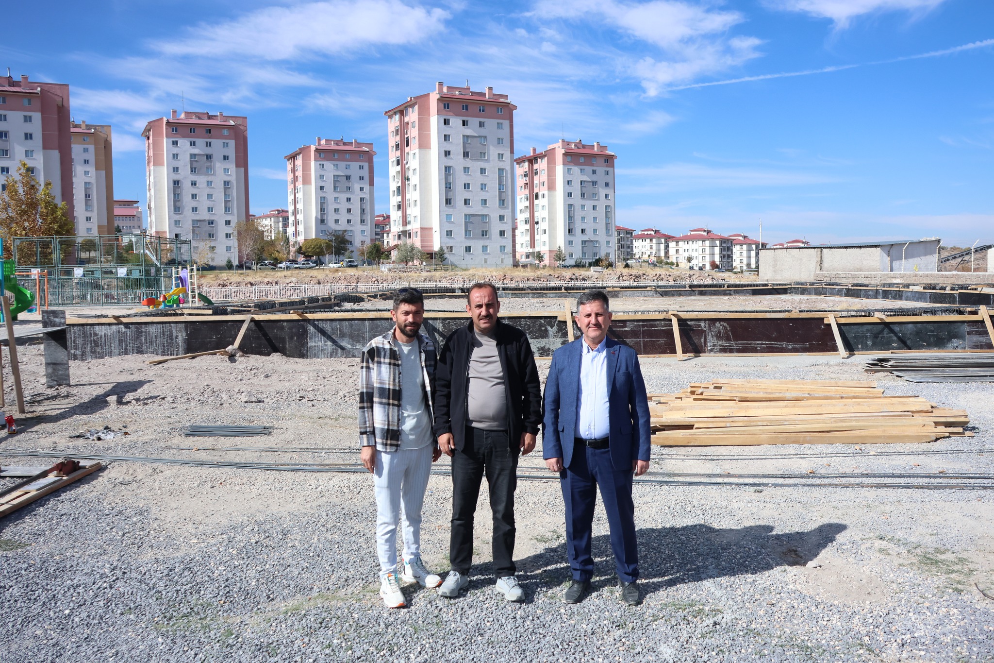 571199671 1571198280732501 6782863474852769085 N