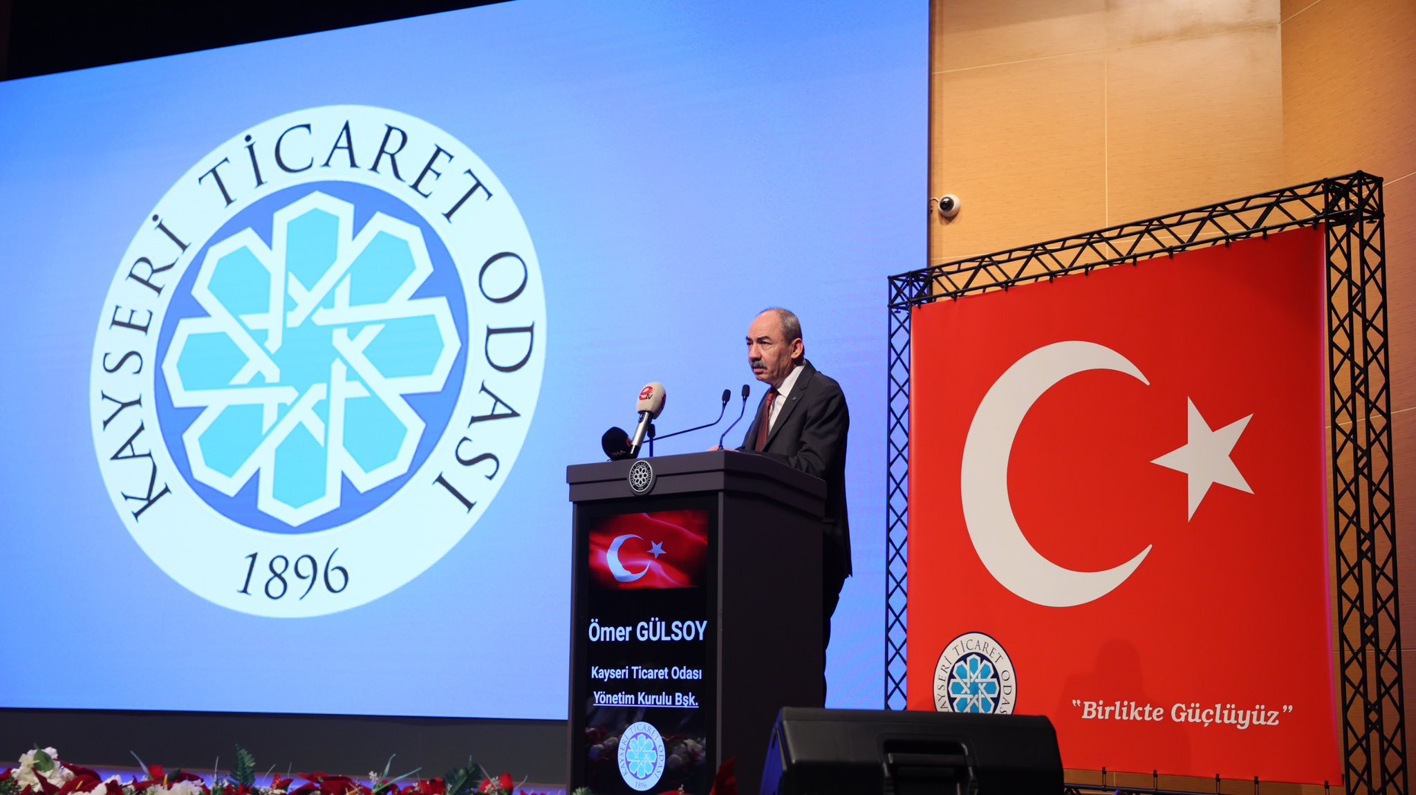 571209677 1240682704755567 1271580342446397274 N