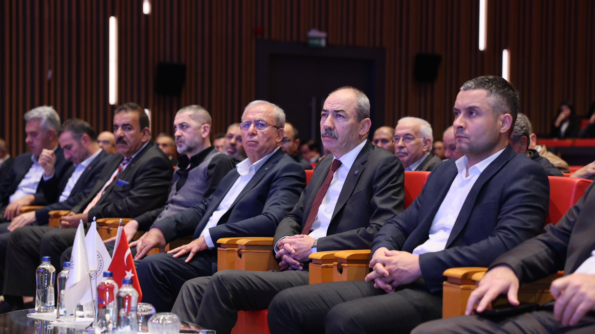 572241773 1240682764755561 6239528764177069374 N