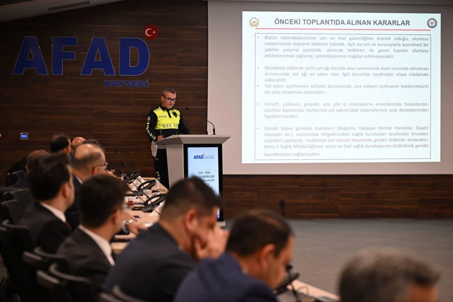 573340710 17922229992173155 5415266101774877583 N