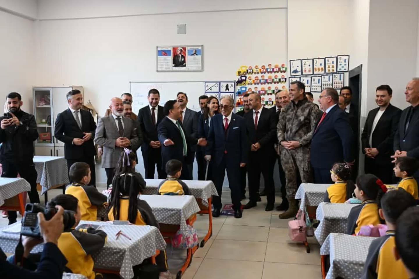 573466260 17922436890173155 301849121137165630 N