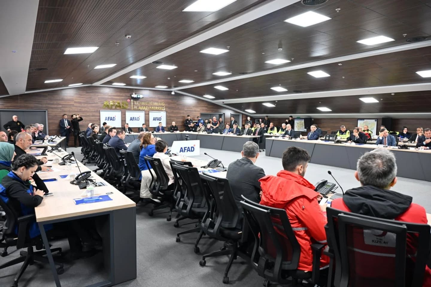 573726200 17922230010173155 2817293101411668968 N