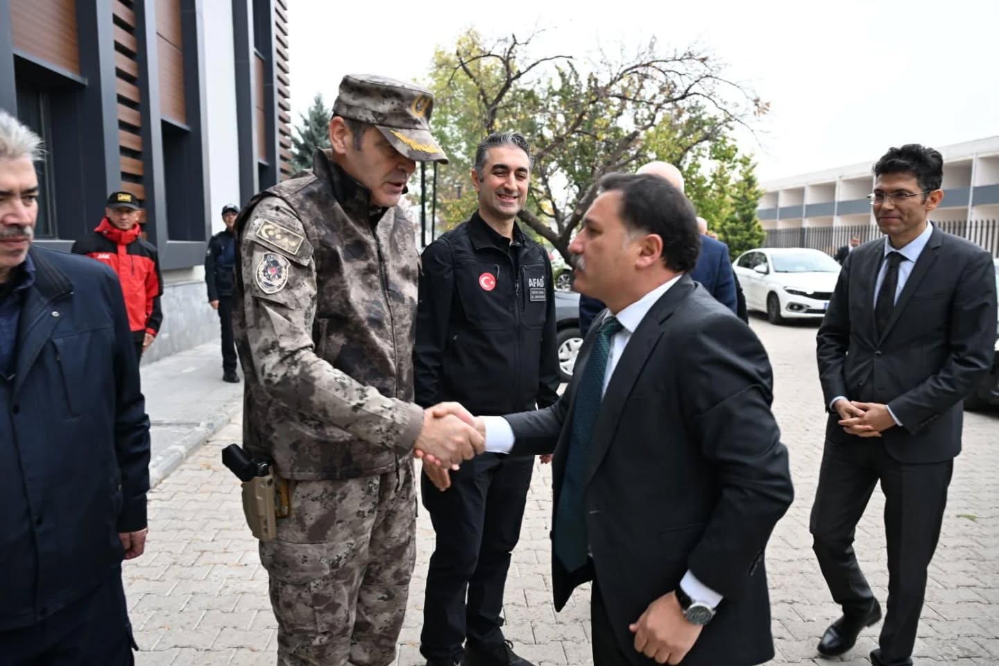 574220076 17922229989173155 1677676273470639179 N