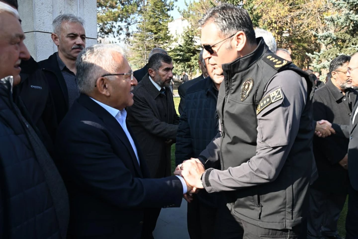 587747347 17924439471173155 8568961240846783070 N