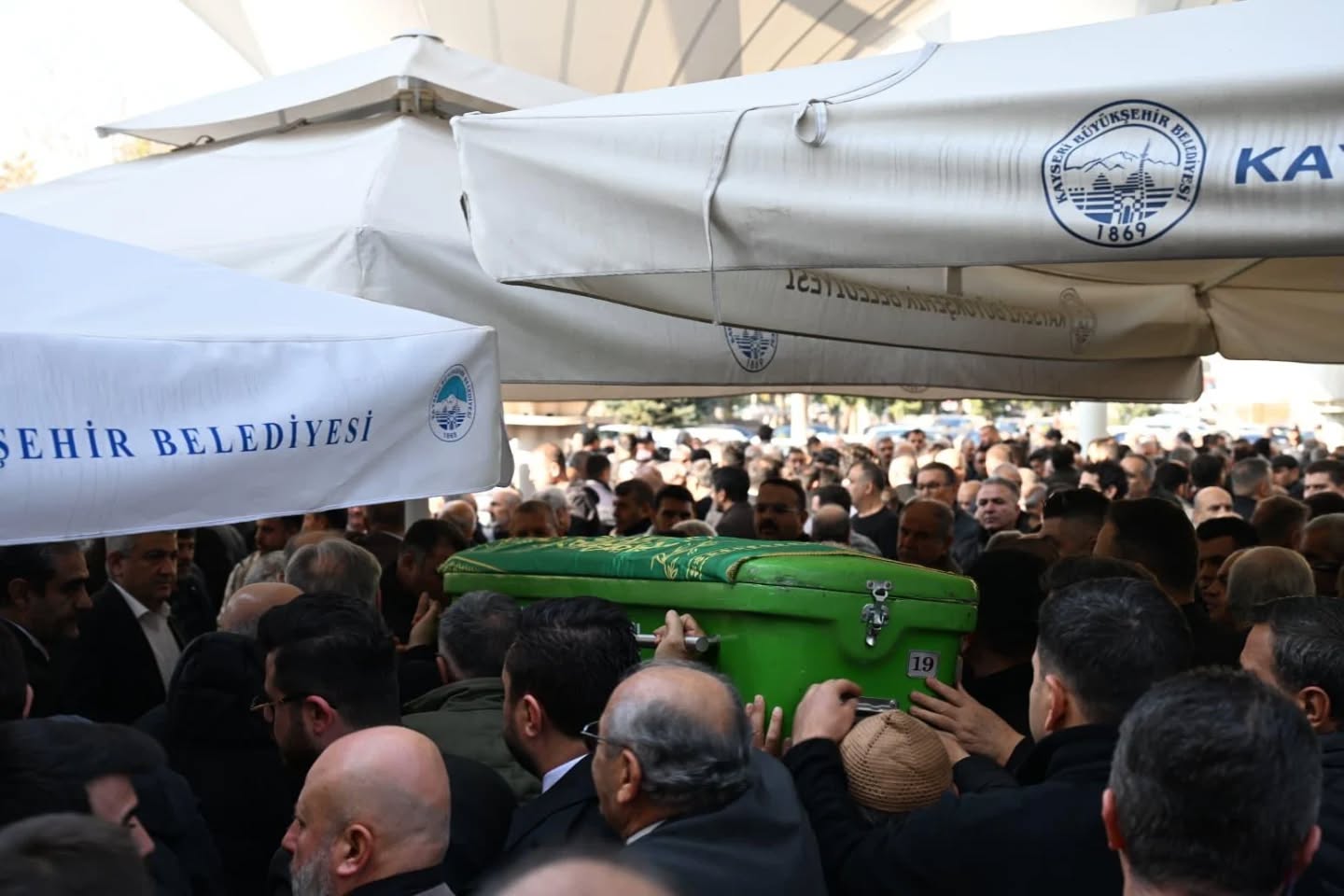 588160861 17924439507173155 6211237360782095275 N