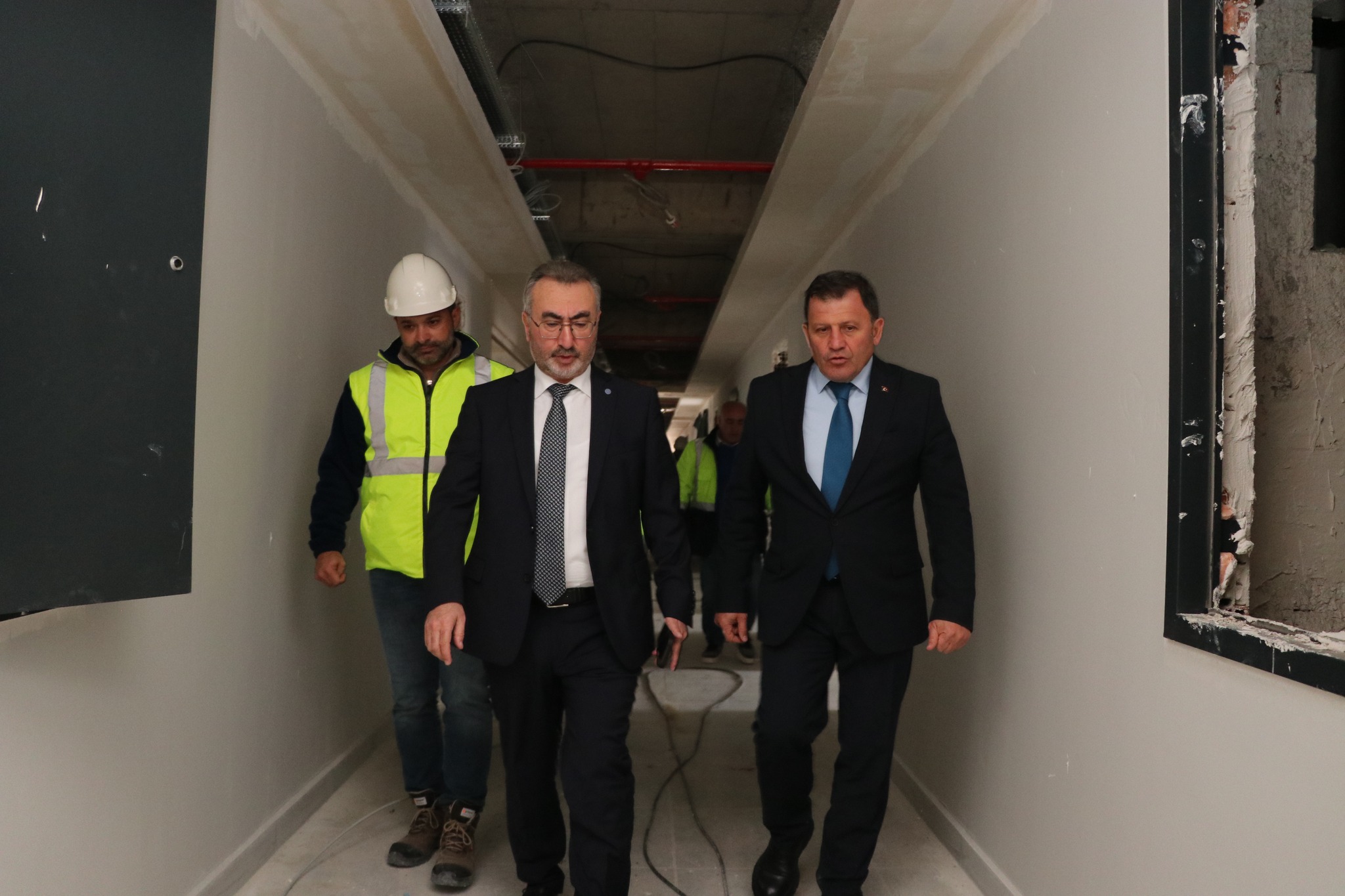 590762026 1281650543996473 6804325892993424593 N