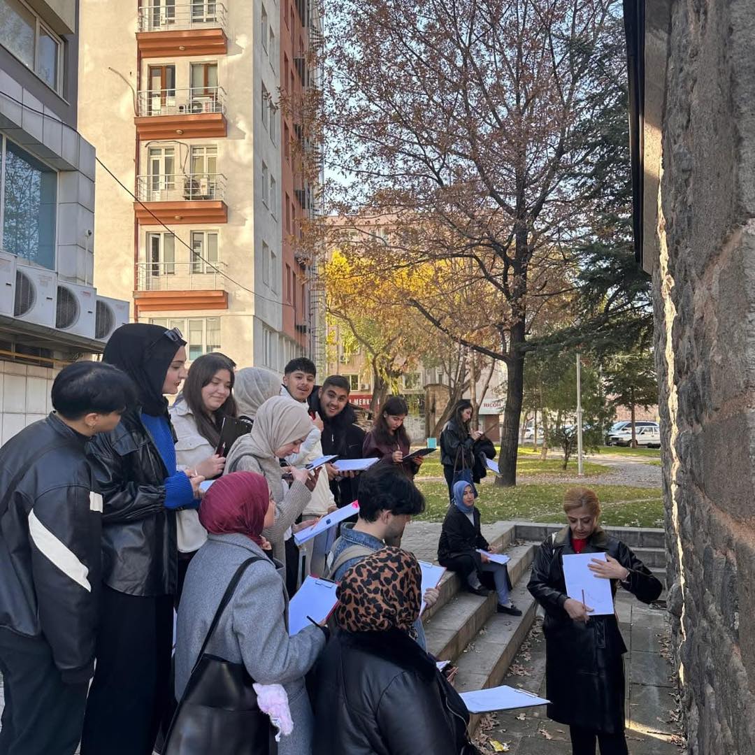 590934715 853789923708287 3891084257629337755 N