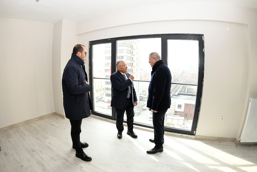 589643291 18550711225001303 8895645824208228045 N