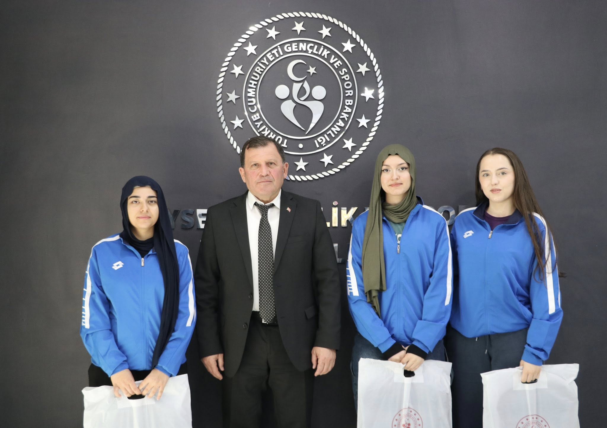 594162454 1286815810146613 303715834308617172 N