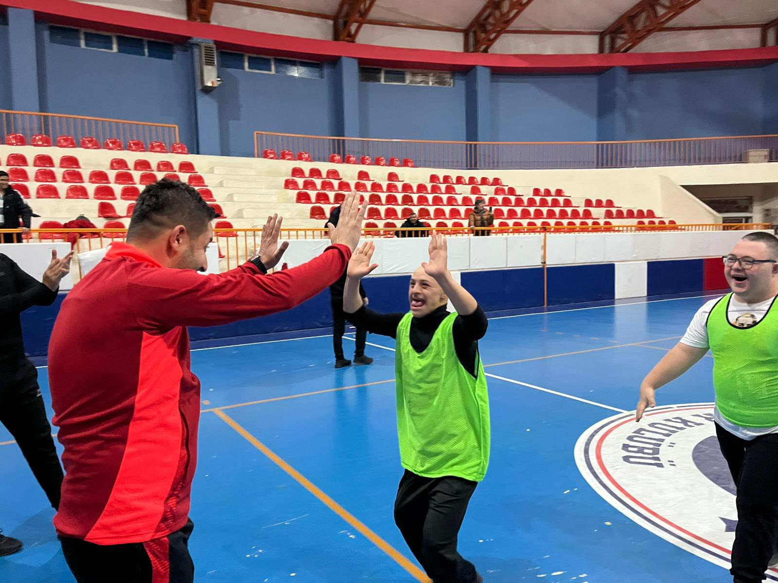 595245252 1243724741124754 270828214531410810 N