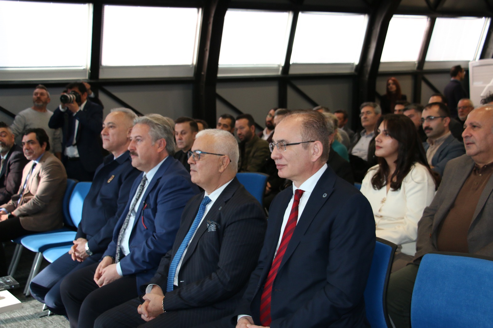 595376877 1469017168563978 2455864620724906870 N