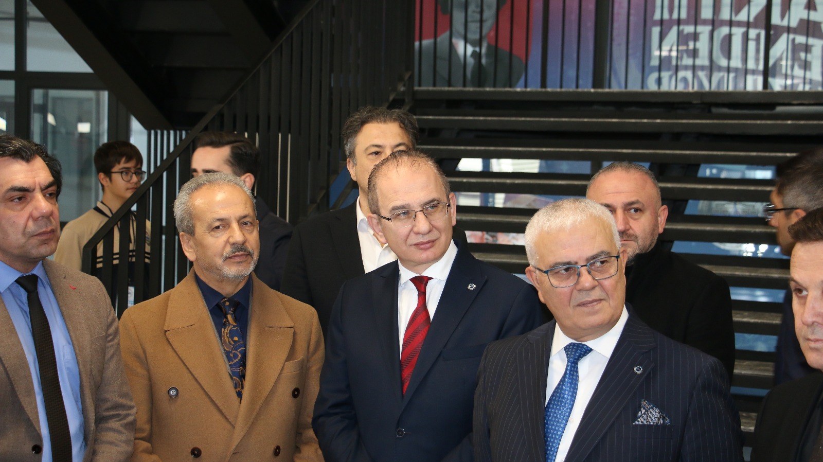 595383186 1469017165230645 3775808351173375360 N