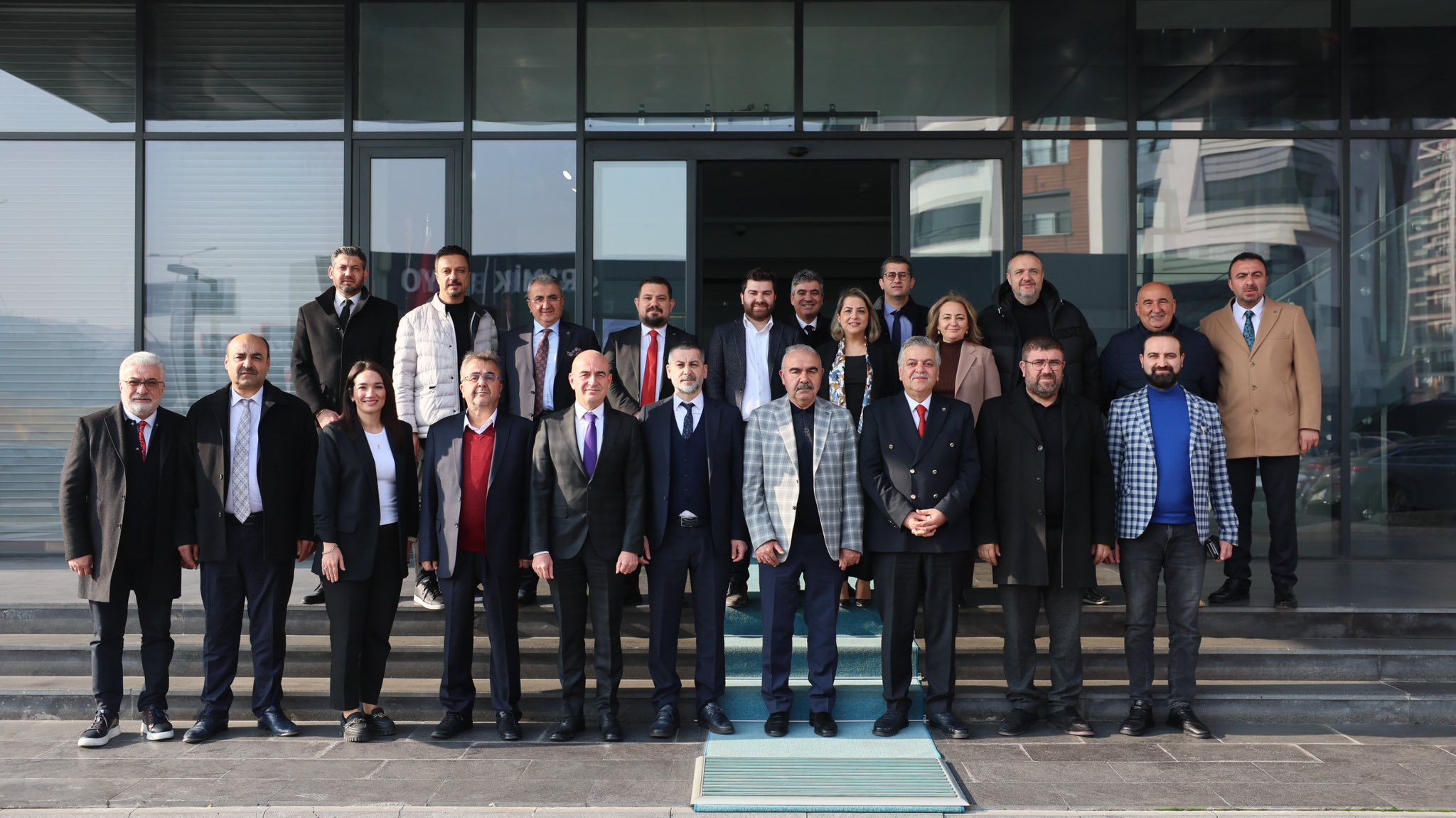 595860703 1271906598299844 8780970802057151881 N