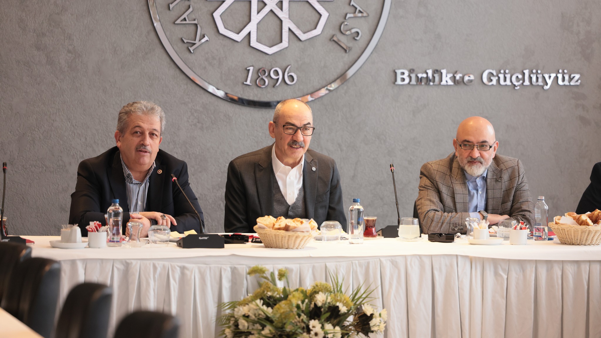 618076023 1305359988287838 5486785508986417486 N