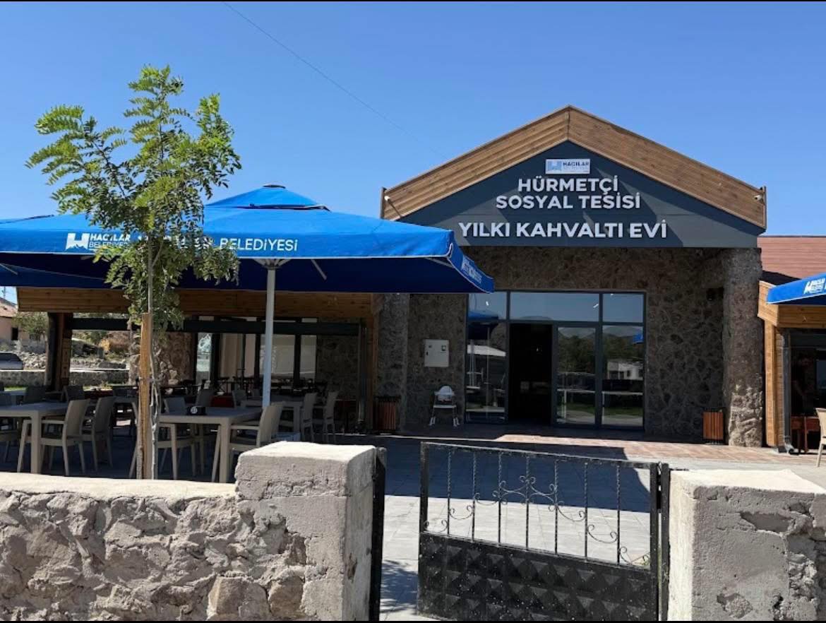 619675776 1195175559469634 7776386657038748758 N