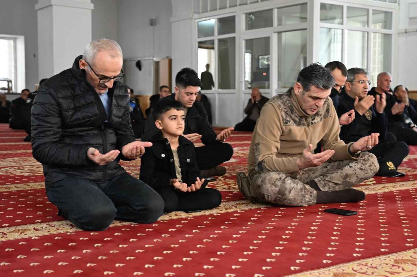 657369282 17938689657173155 7520121947105999831 N