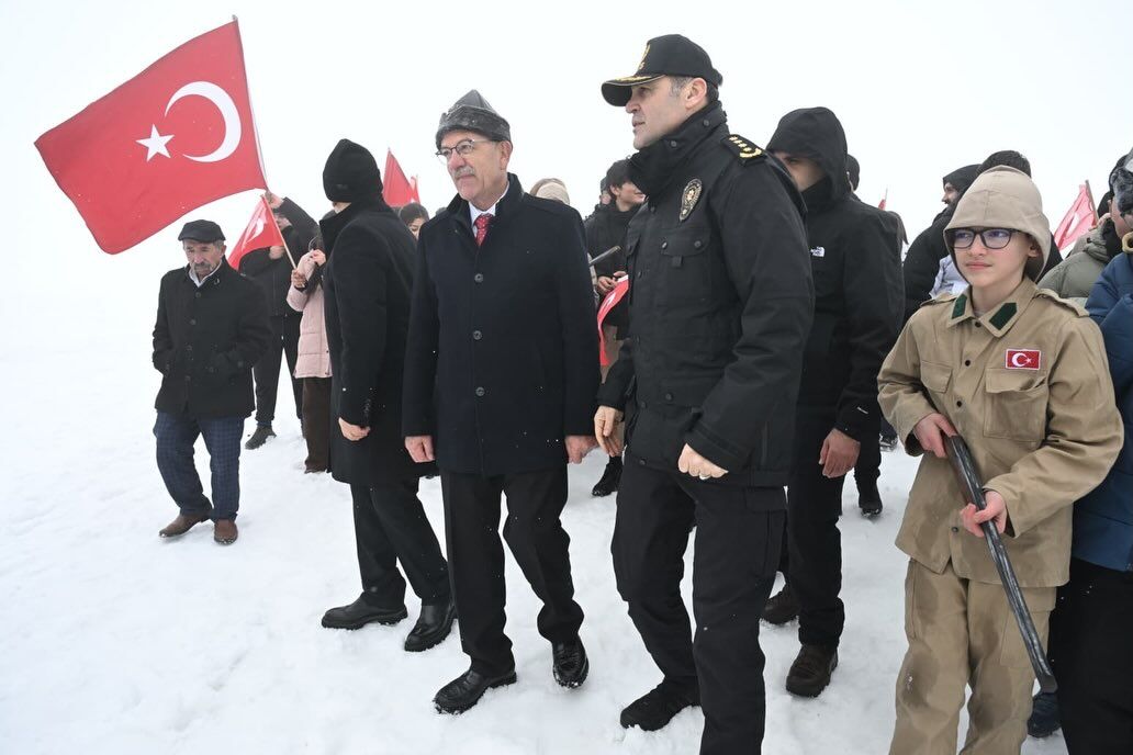 657926574 17939144397173155 6826653073862691613 N