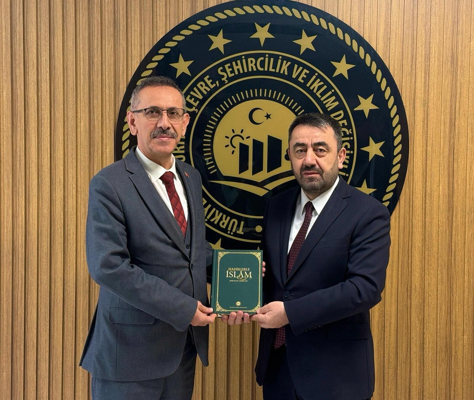 658854067 1373761654784628 2431305268546667339 N