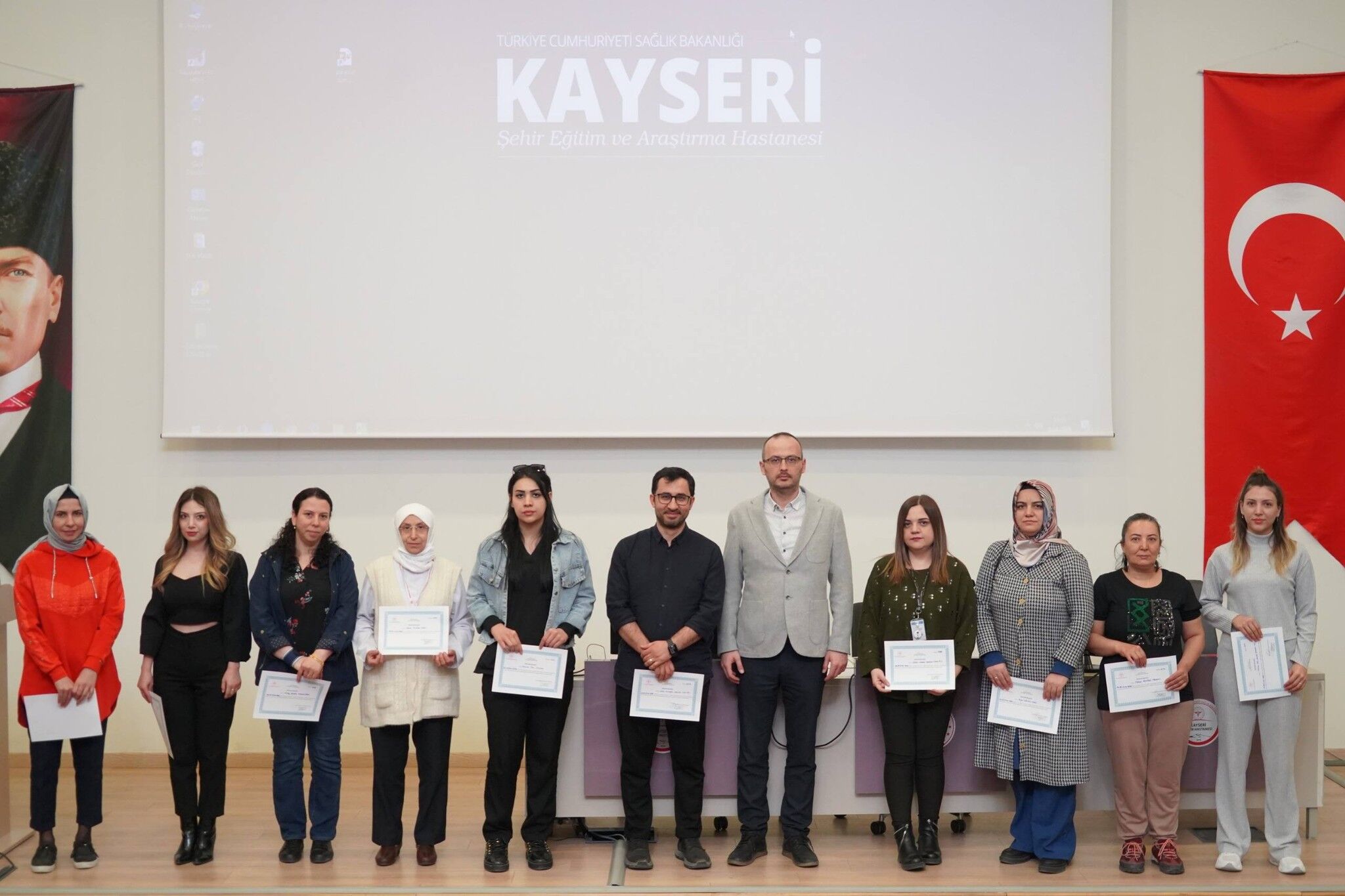 669056912 1520742356729001 6162935050096306408 N